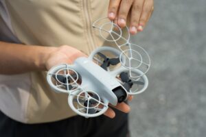DJI Neo Propeller Guard giúp bảo vệ DJI Neo trong quá trình sử dụng