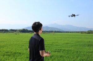 D-RTK 3 hỗ trợ định vị chính xác cho nông nghiệp, khảo sát, xây dựng và làm phim, nâng cao hiệu quả và độ chính xác trong mọi ứng dụng