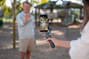 Tổng hợp câu hỏi thường gặp về DJI Osmo Mobile 8