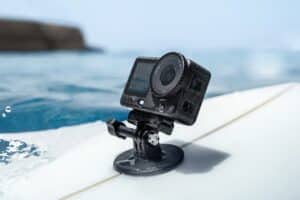 DJI Osmo Action 6 bền bỉ hơn hẳn GoPro Hero 13 Black ở phần này