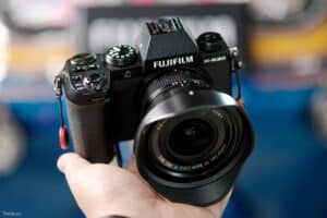 Fujifilm X-S20