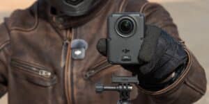 DJI Osmo 360 II hỗ trợ ghi video với độ sâu màu 10-bit cùng profile D-Log M