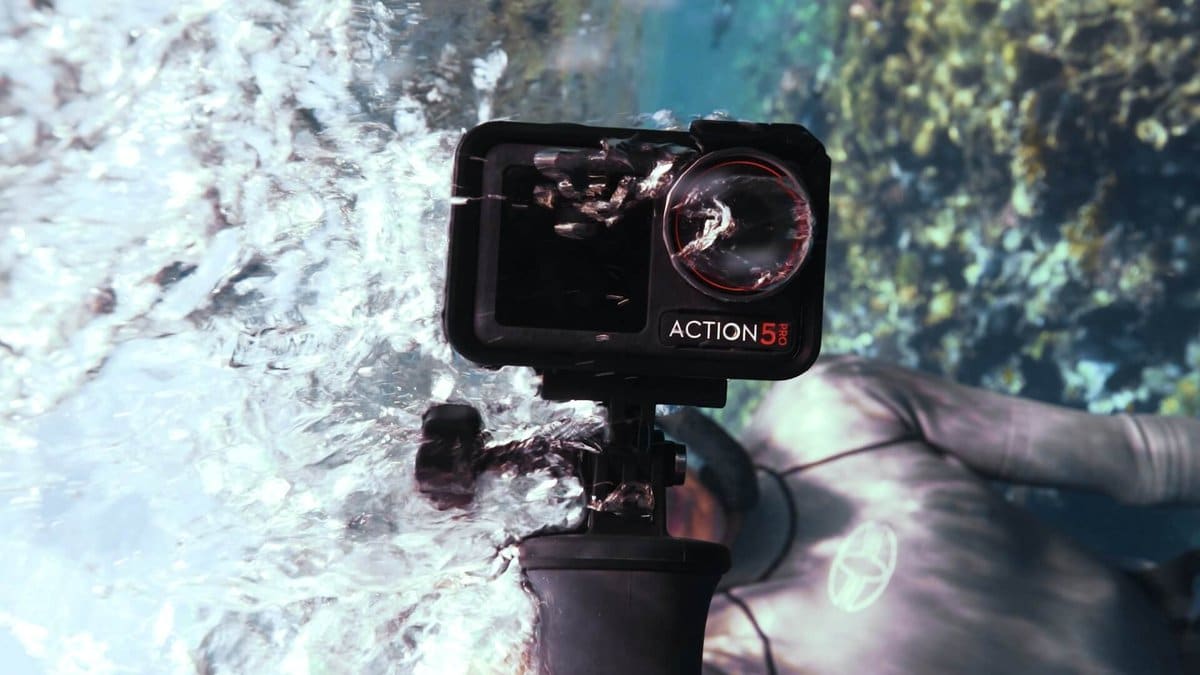 DJI Osmo Action 5 Pro quay dưới nước không cần vỏ, chống nước đến 20m